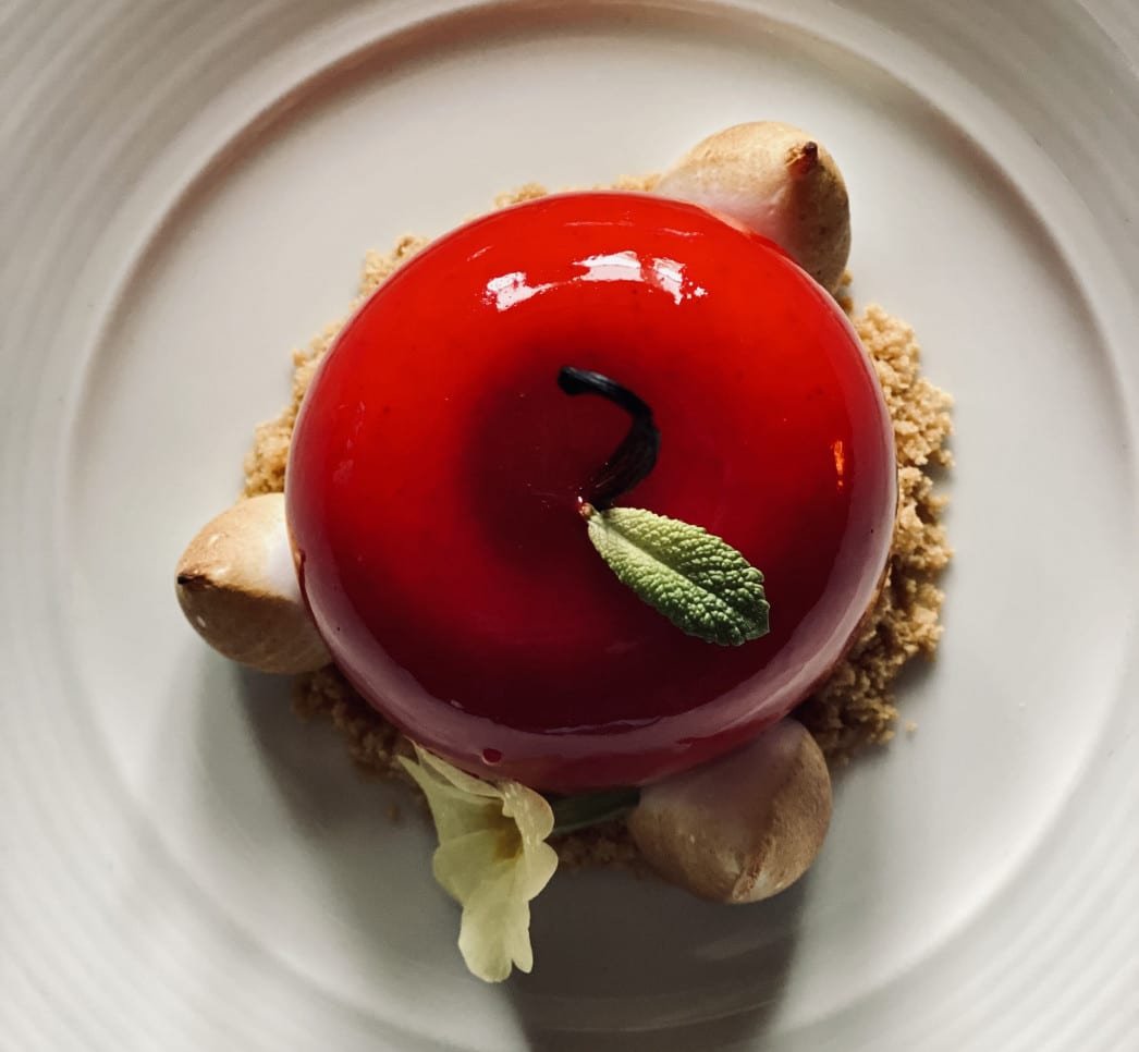 Apple Cheesecake